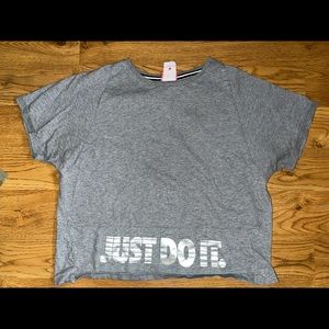 Women’s Crop Top-Nike